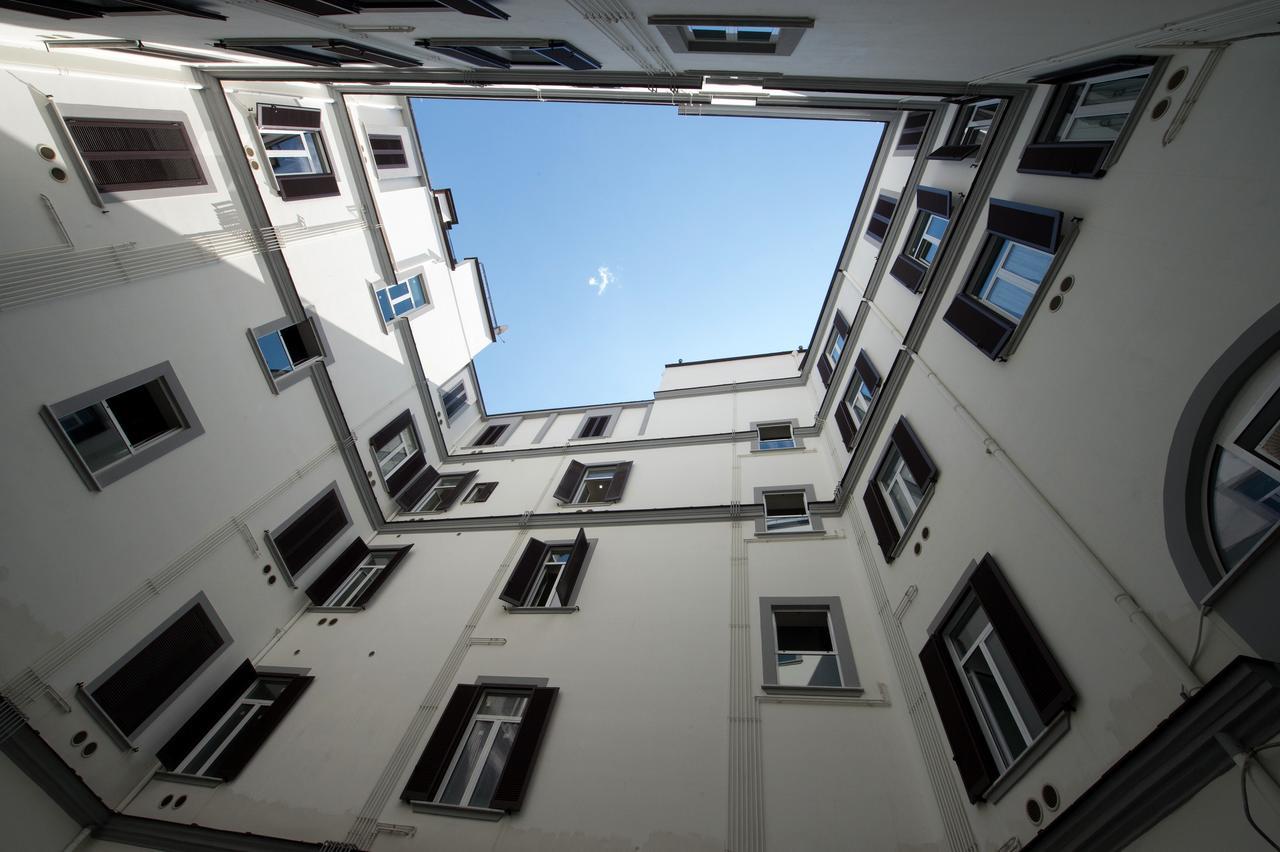 Duomo Regina Apartments Naples Exterior photo