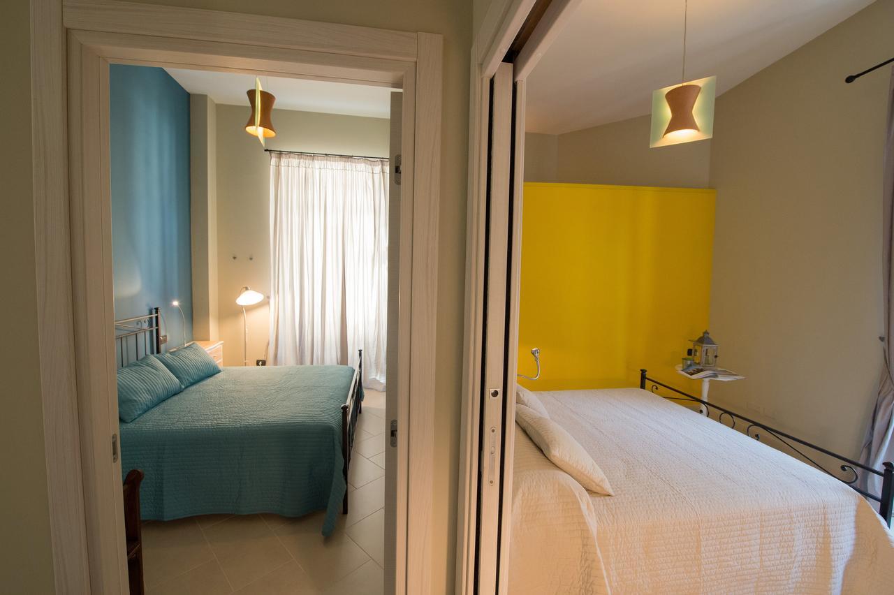 Duomo Regina Apartments Naples Exterior photo